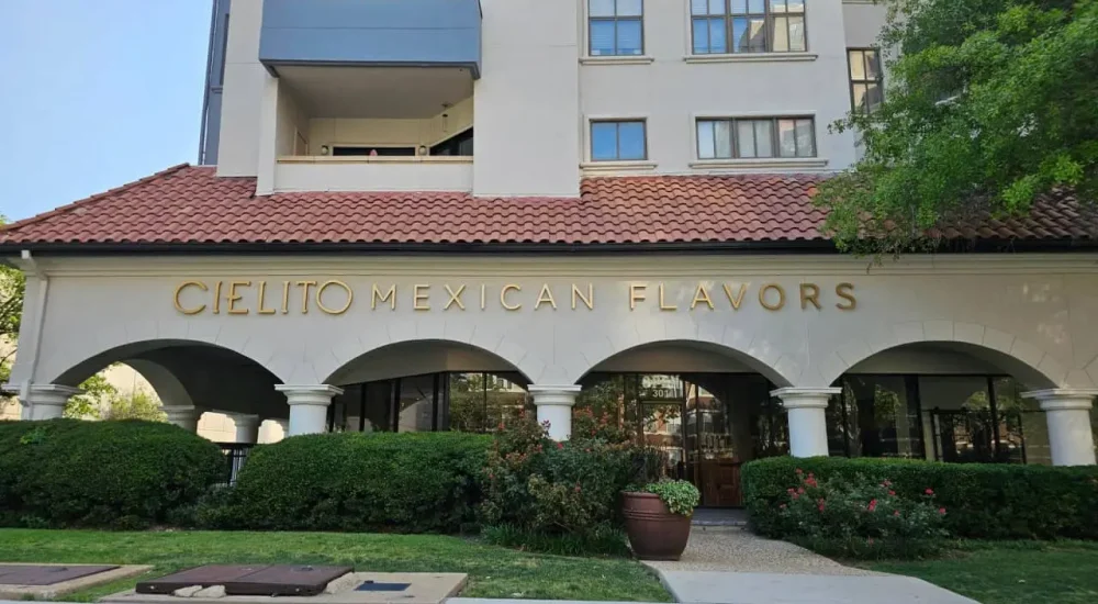 awning-business-sign-_1_